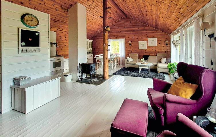 Ferienhaus für 6 Personen mit Garten in Marnardal