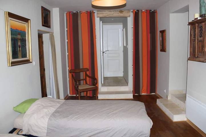 Location de vacances pour 10 personnes, avec terrasse à Chassiers - 2