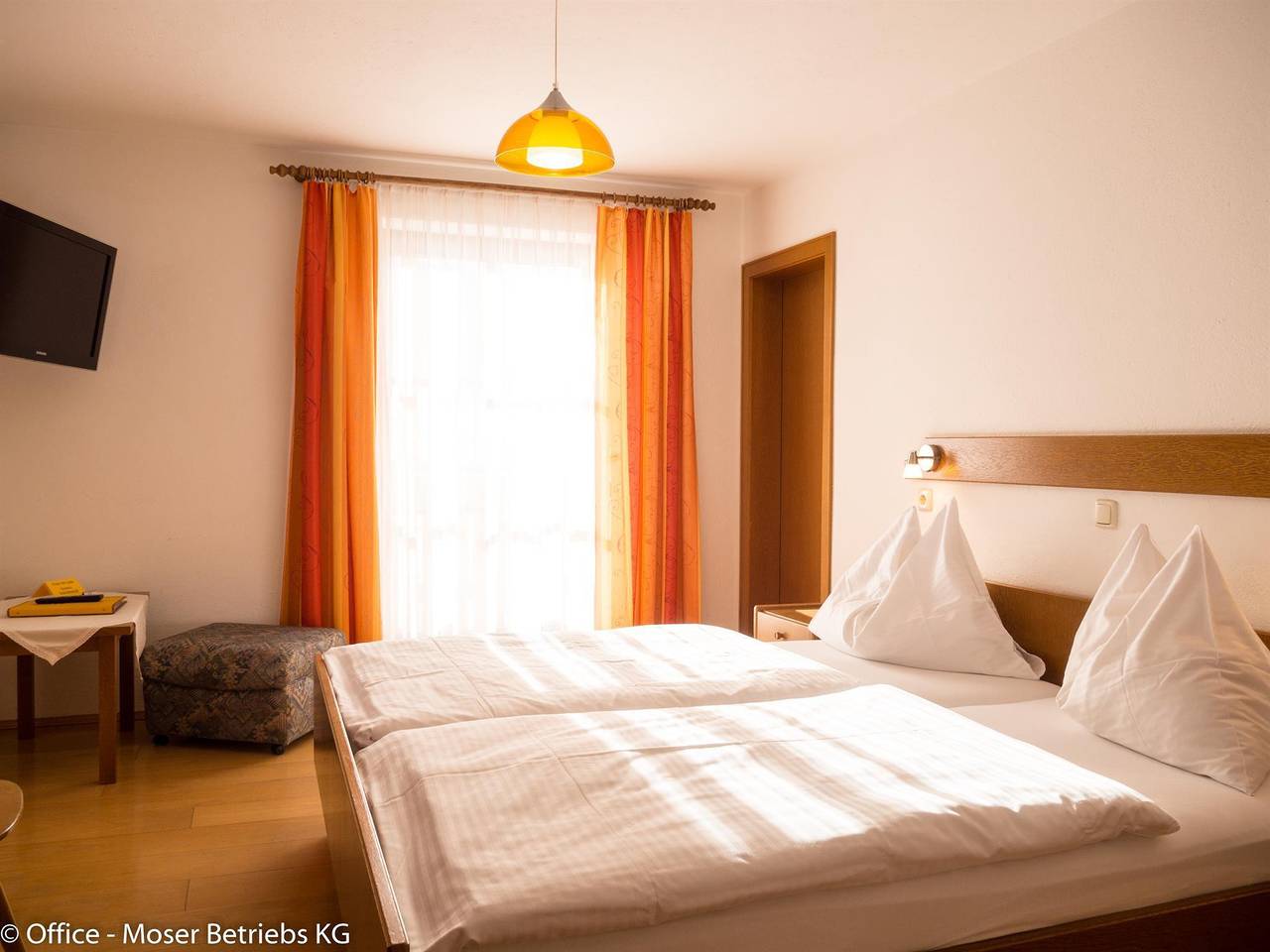 Familienzimmer, Toilette und Dusche getrennt in St. Lambrecht, Murau (Kreischberg)