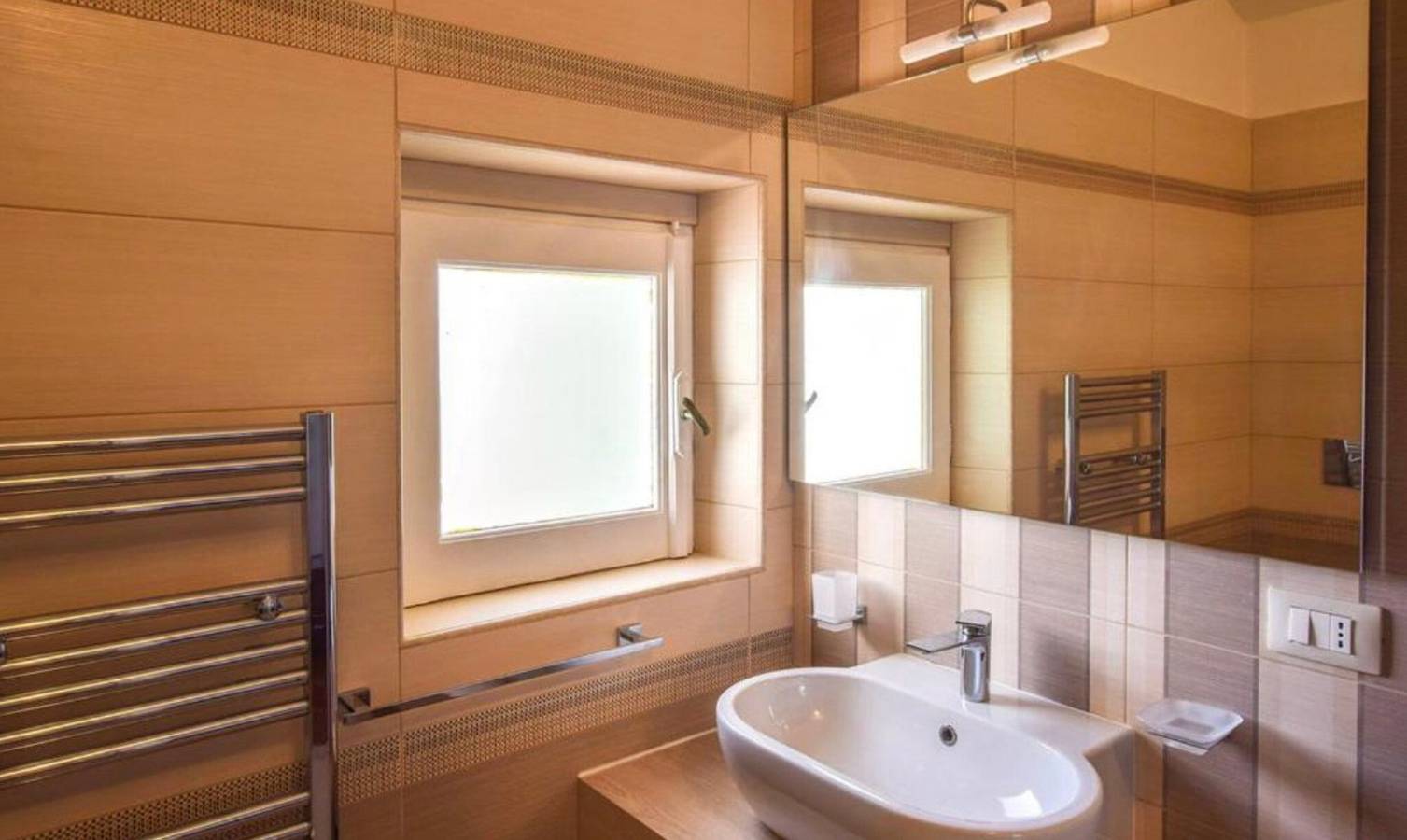 Appartement 'Appartamento Incantevole In Villa' met Uitzicht op Zee, Wifi en Airconditioning, foto 10