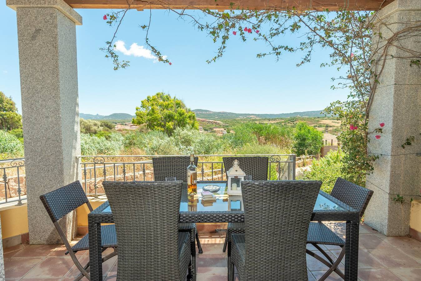 Villa per 5 Persone in Lu Caloni, Porto Pozzo