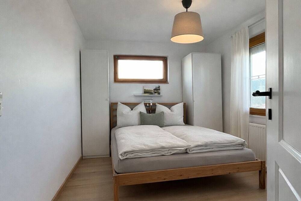 Ganze Wohnung, \"Bergblick\" - 65m² mit Terrasse & traumhaften Blick auf die Nordkette und Berge in Tuxer Alpen, Innsbruck