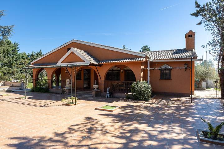 Chalet para 14 personas, con Jardín en Provincia de Madrid - 3