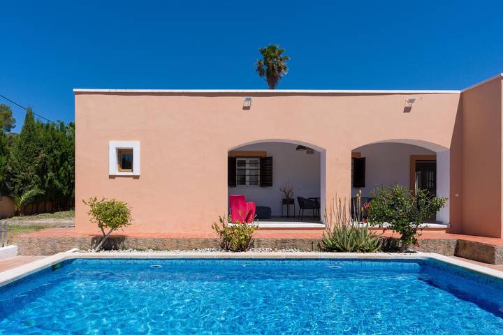 Villa 'Can Pep Ramon 2' met privézwembad, wifi en airconditioning in Es Codolar, Sant Josep de sa Talaia