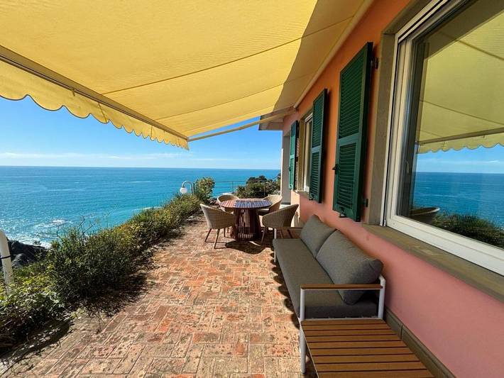 Location de vacances pour 4 personnes, avec terrasse ainsi que vue et jardin à Bonassola - 3