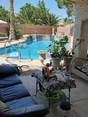 Apartamento de vacaciones para 2 personas, con jardín y piscina - 1