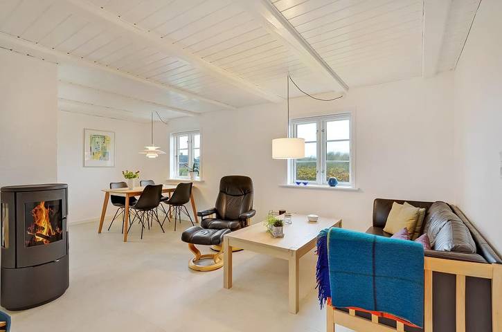 Beautiful holiday home in the middle of the dunes, close to the North Sea in Ulfborg, Région de Holstebro