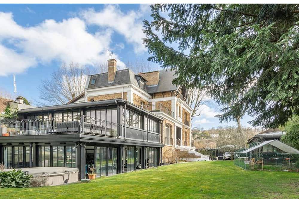 Magnifique Villa Avec Piscine in Saint-Maur-des-Fossés, Valle del Marne