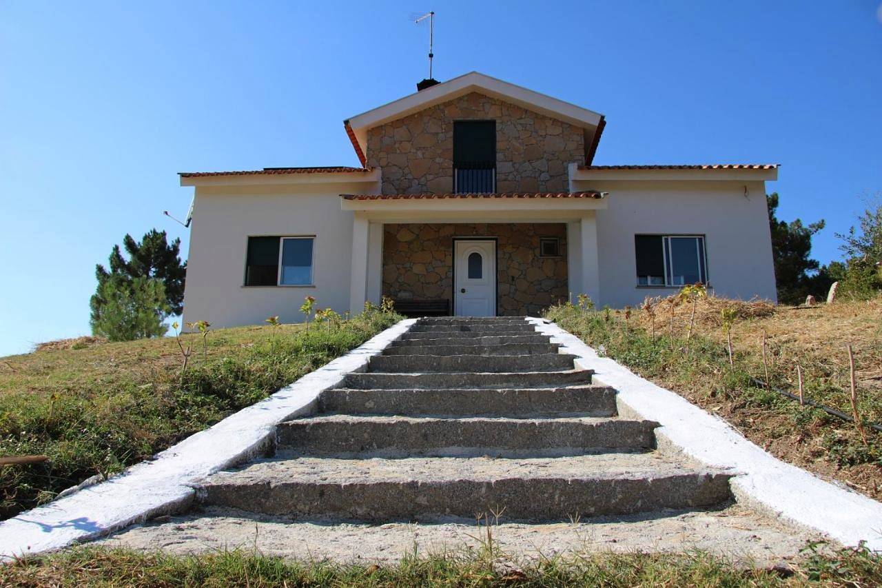 Apartamento de férias inteiro, Quinta dos Gata in Melo, Melo e Nabais