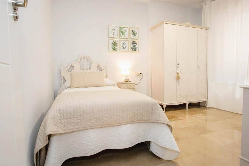 Ganze Wohnung, Accomodation Camino de Ronda with Parking in Granada, Granada Provinz