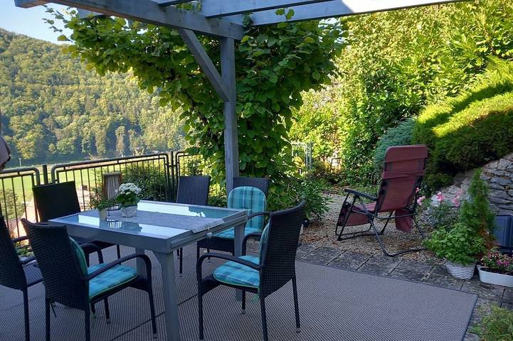 Ferienhaus für 4 Personen, mit Terrasse und Garten in Wiesenttal