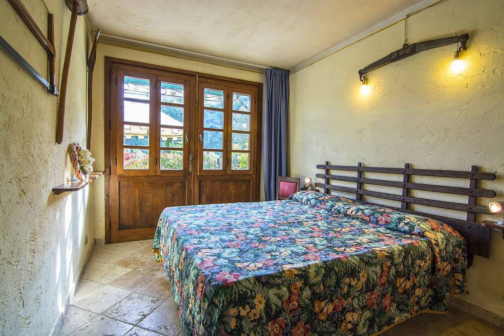 Rural villa in Tuscany-Lucca with Pool (new 2024) only for Yours - All Inclusive in Pescaglia, Lucca Province