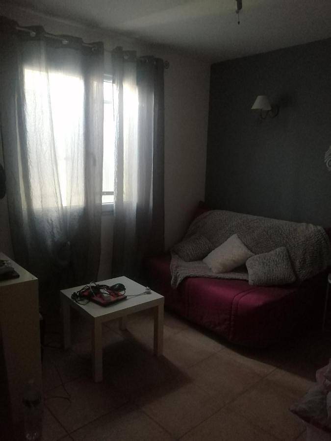 Location de vacances pour 6 personnes, avec Terrasse ainsi que Jardin et Piscine à Le Martinet