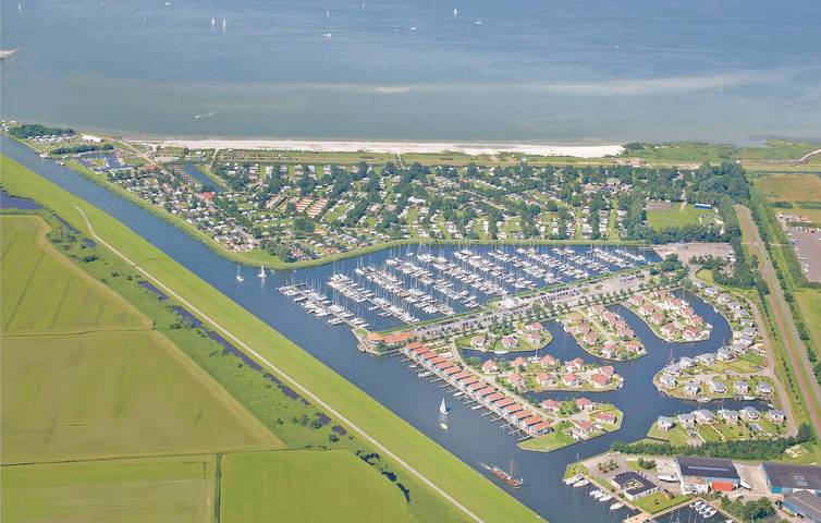 Ferienhaus für 6 Personen mit Terrasse in Workum, Ijsselmeer
