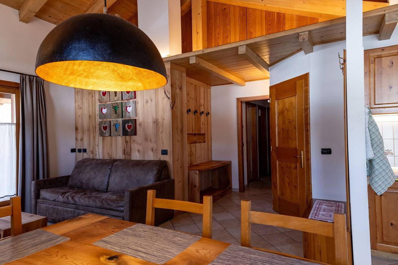 Appartamento intero, Appartamento 'Gerry House' con vista sulle montagne, balcone e Wi-Fi in Livigno (Borgo), Livigno