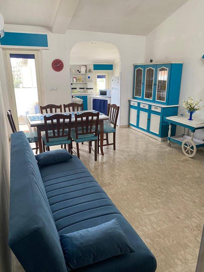 Appartamento per 6 persone, con panorama e terrazza a Villa Rosa