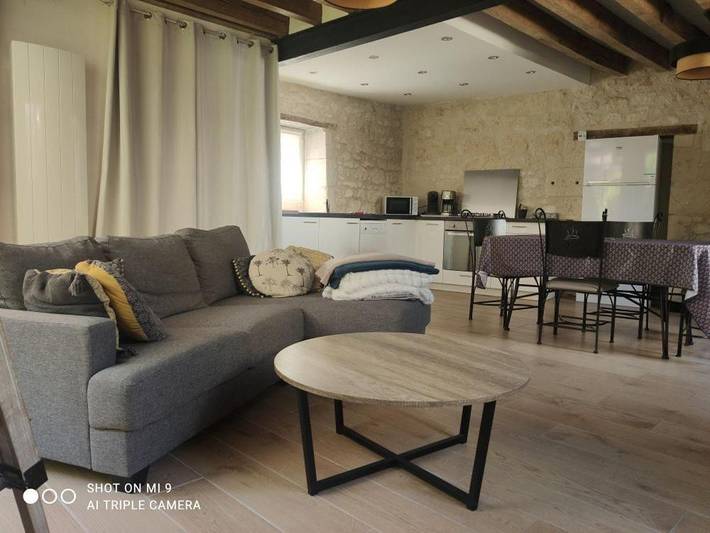 Gîte pour 4 personnes, avec Terrasse à Benais