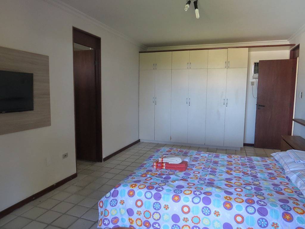 Ausgezeichnete Strandhaus mit Pool, Swim-up Bar und meine Fußballplatz in Ilha de Itamaracá, Litoral Norte de Pernambuco