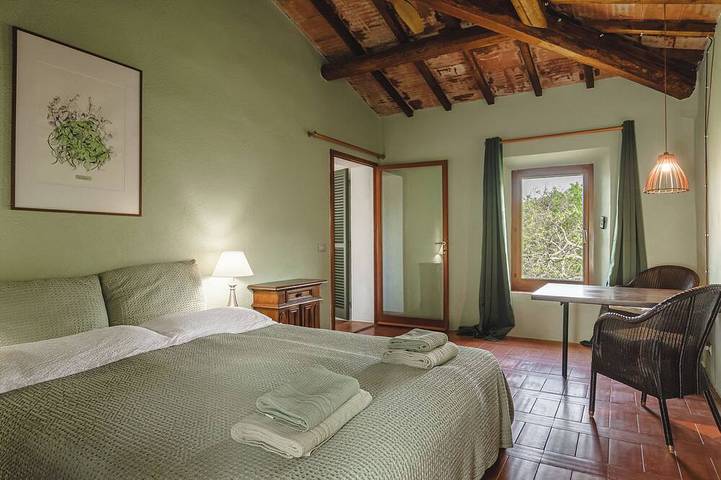 Agriturismo für 16 Personen, mit Garten