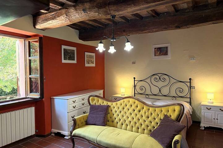 Casale Ripabianca 27 posti letto piscina privata in Deruta, Perugia e dintorni
