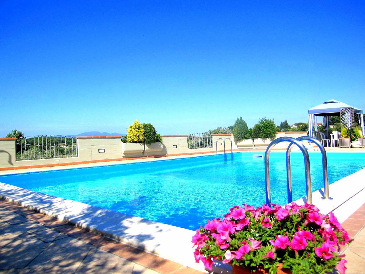 Tenuta "Meisterhaus" con piscina in Lamporecchio, Provincia di Pistoia