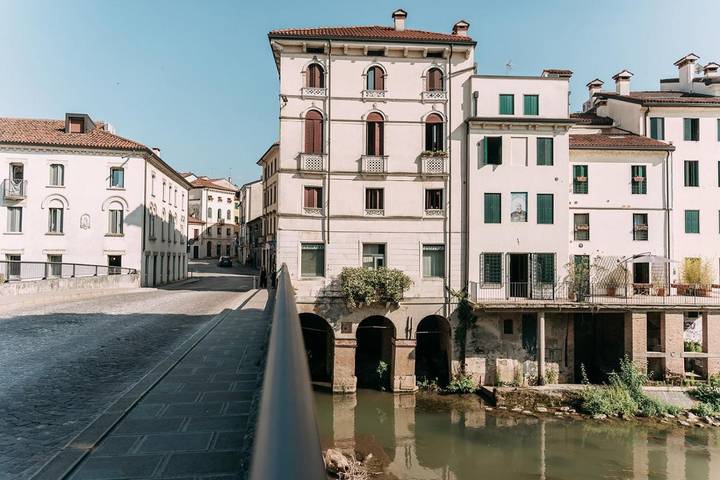 Appartamento per 4 persone, con Idromassaggio e Panorama a Vicenza