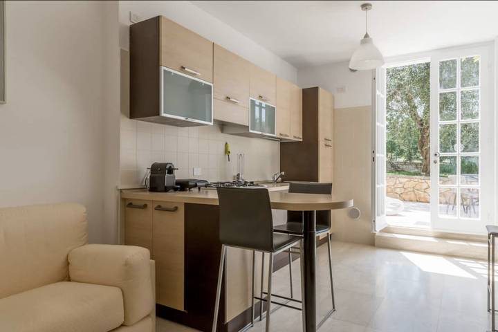 Gîte pour 2 personnes, avec jardin à Bardolino - 3