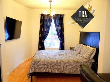Chambre d’hôte pour 4 personnes, avec terrasse et vue à Montréal
