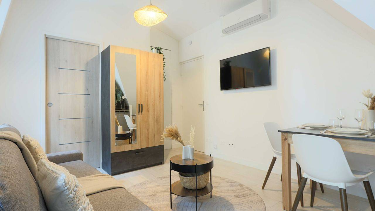 Ganze Ferienwohnung, Ferienwohnung für 2 Personen (15 m²) in Boulogne-Billancourt in Boulogne-Billancourt, Hauts-de-Seine