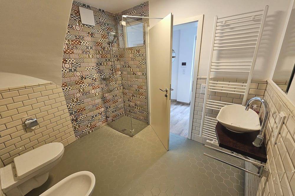 Ganze Wohnung, Fewo \"Magdalena\": Erstbezug Nach Sanierung:! in Coburg, Oberes Maintal - Coburger Land