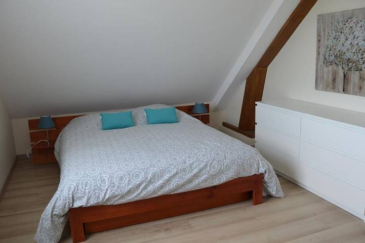 Gîte pour 10 personnes, avec jardin et terrasse à Pouillé - 2