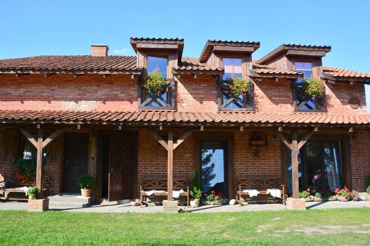 Privatzimmer für 2 Personen, mit Pool und Garten sowie Terrasse, mit Haustier in den Masuren