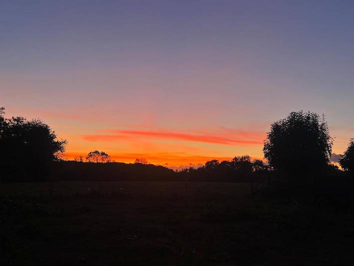Location de vacances pour 4 personnes, avec terrasse ainsi que vue et piscine à Beuzeville - 2