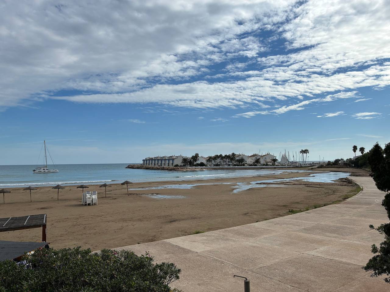 Apartamento entero, Apartment with direct access to the sea in port / marina in Alcocéber, Costa del Azahar