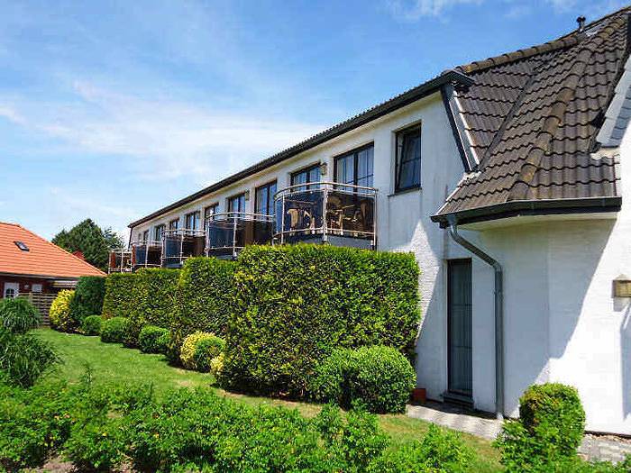 Ferienwohnung für 3 Personen, mit Terrasse in Dorum - 2