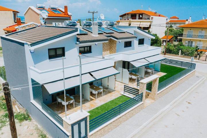 Gîte pour 4 personnes, avec Terrasse dans Stavros - 3