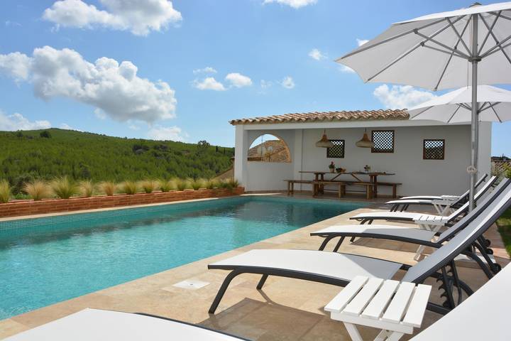 Casa rural para 12 personas, con jardín y piscina, Familias con niños en Sitges - 4