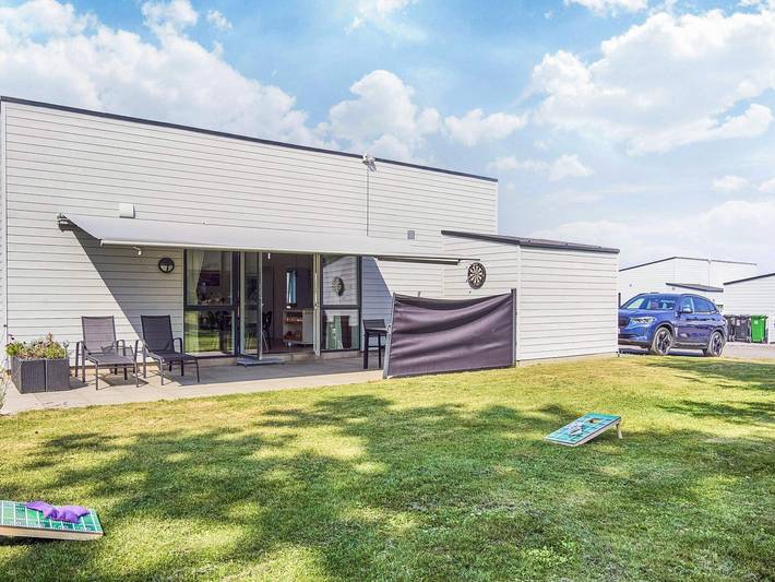 Ferieudlejning for 6 personer, med terrasse, børnevenlig i Nexø