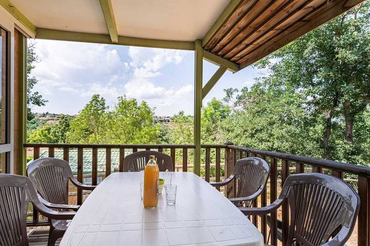 Chalet pour 5 personnes, avec piscine