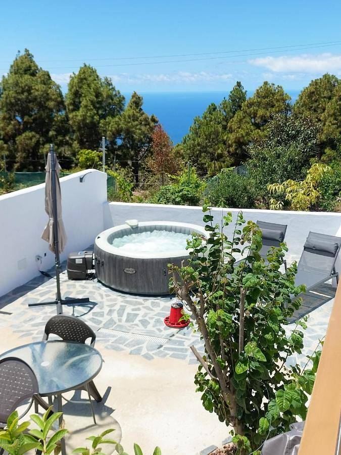 Casa de vacaciones para 3 personas, con vistas y jardín - 1