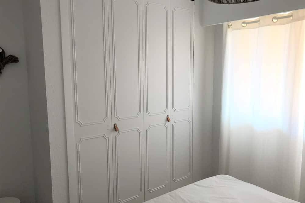 Ganze Wohnung, Luxusapartments in Hafennähe zu vermieten; Boulevard, Sandstrand in El Campello, Costa Blanca