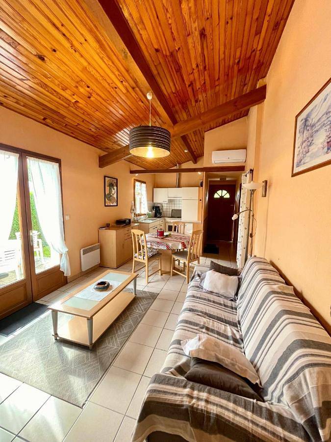 Gîte pour 4 personnes, avec jardin et terrasse à Narrosse - 2
