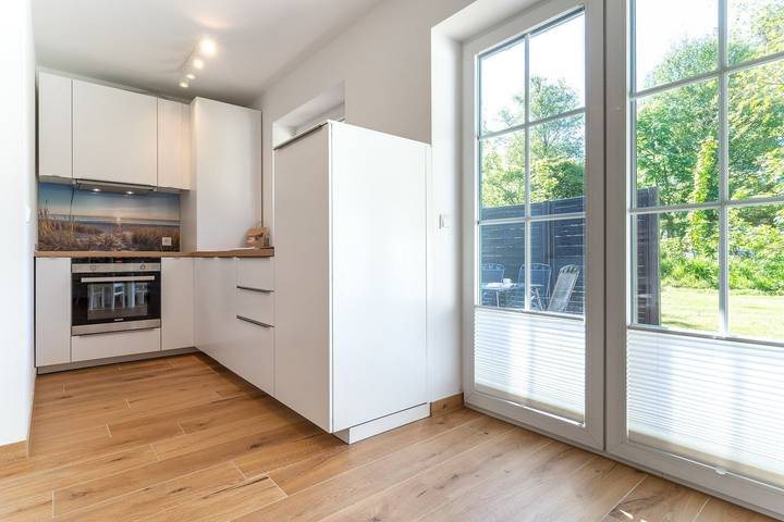 Ganze Wohnung, Moderne Ferienwohnung mit Terrasse in idyllischer Umgebung in St. Peter-Ording, Eiderstedt