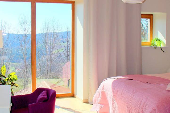 Location de vacances pour 22 personnes, avec jardin et jacuzzi à Saint-Régis-du-Coin - 4