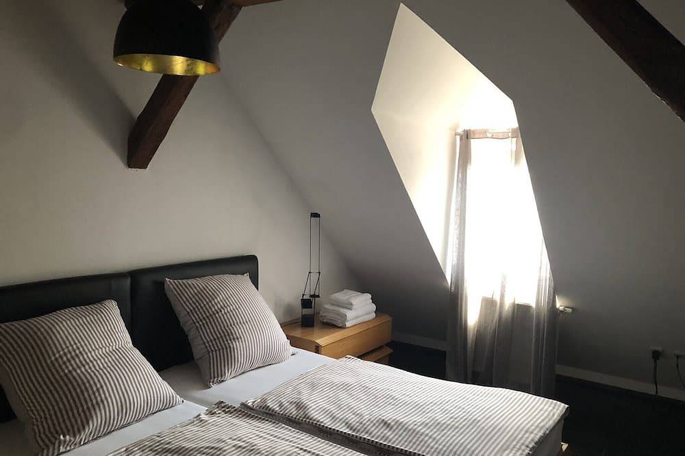 Geheel appartement, Penthouse 1872 in Frankenalb