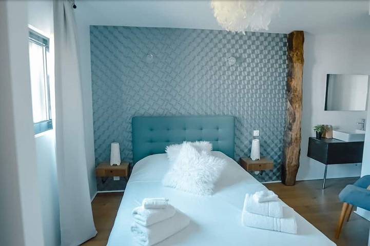 Location de vacances pour 11 personnes, avec jardin et jacuzzi à Sainte-Mondane - 3