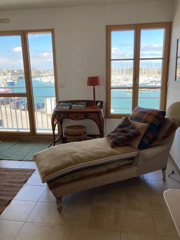 Gîte pour 4 personnes, avec balcon à Saint-Vaast-la-Hougue