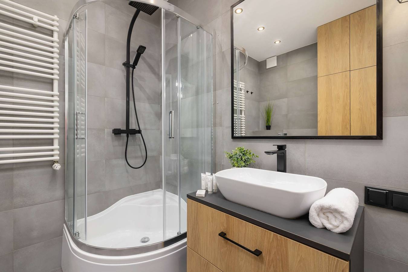 Ganze Wohnung, Bora-Komorowskiego 15 | Sosnowiec | Bright Apartment | Parking in Sosnowitz, Schlesien