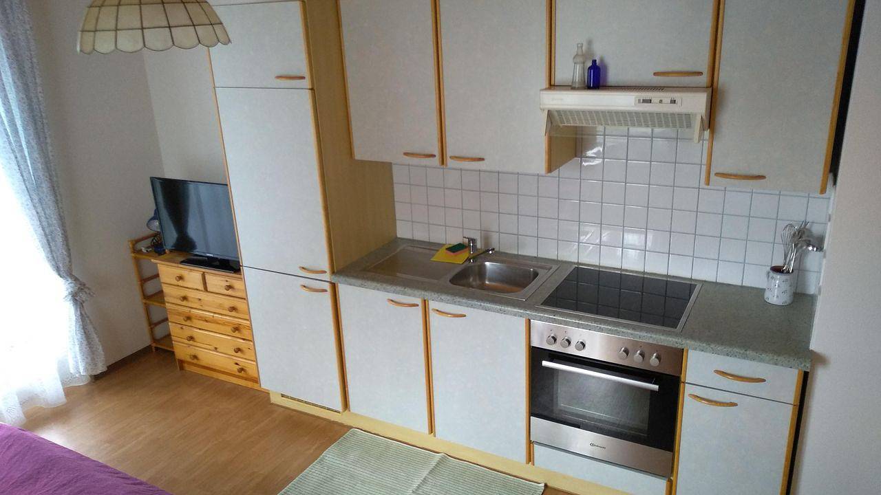 Ganze Ferienwohnung, Ferienwohnung für 2 Personen (34 m²) in Sankt Lorenzen am Wechsel in Sankt Lorenzen am Wechsel, Steirerland