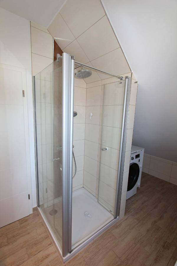 Ferienwohnung für 5 Personen, mit Balkon und Terrasse sowie Ausblick in Neumarkt in der Oberpfalz - 3